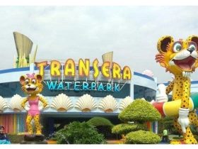 Transera Waterpark Bekasi