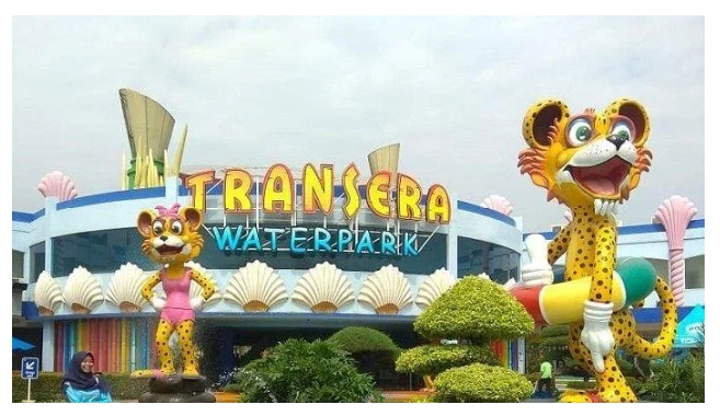 Transera Waterpark Bekasi