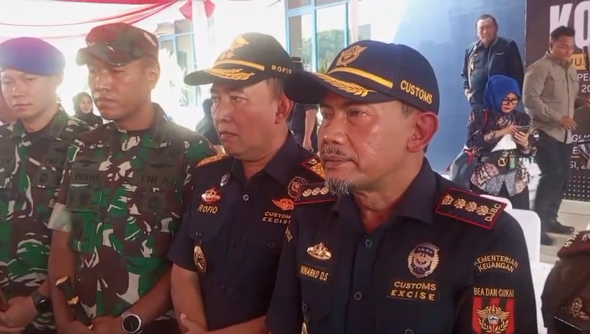 Kepala Kantor Bea Cukai Bekasi, Winarko Dian Subagyo dalam wawancara kepada awak media