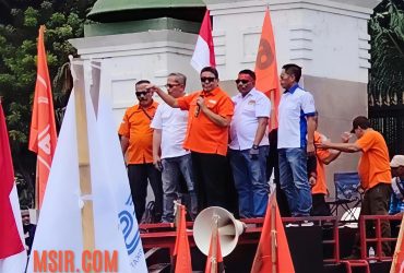 Presiden Partai Buruh Aksi depan DPR/MPR RI. 28/8/2025