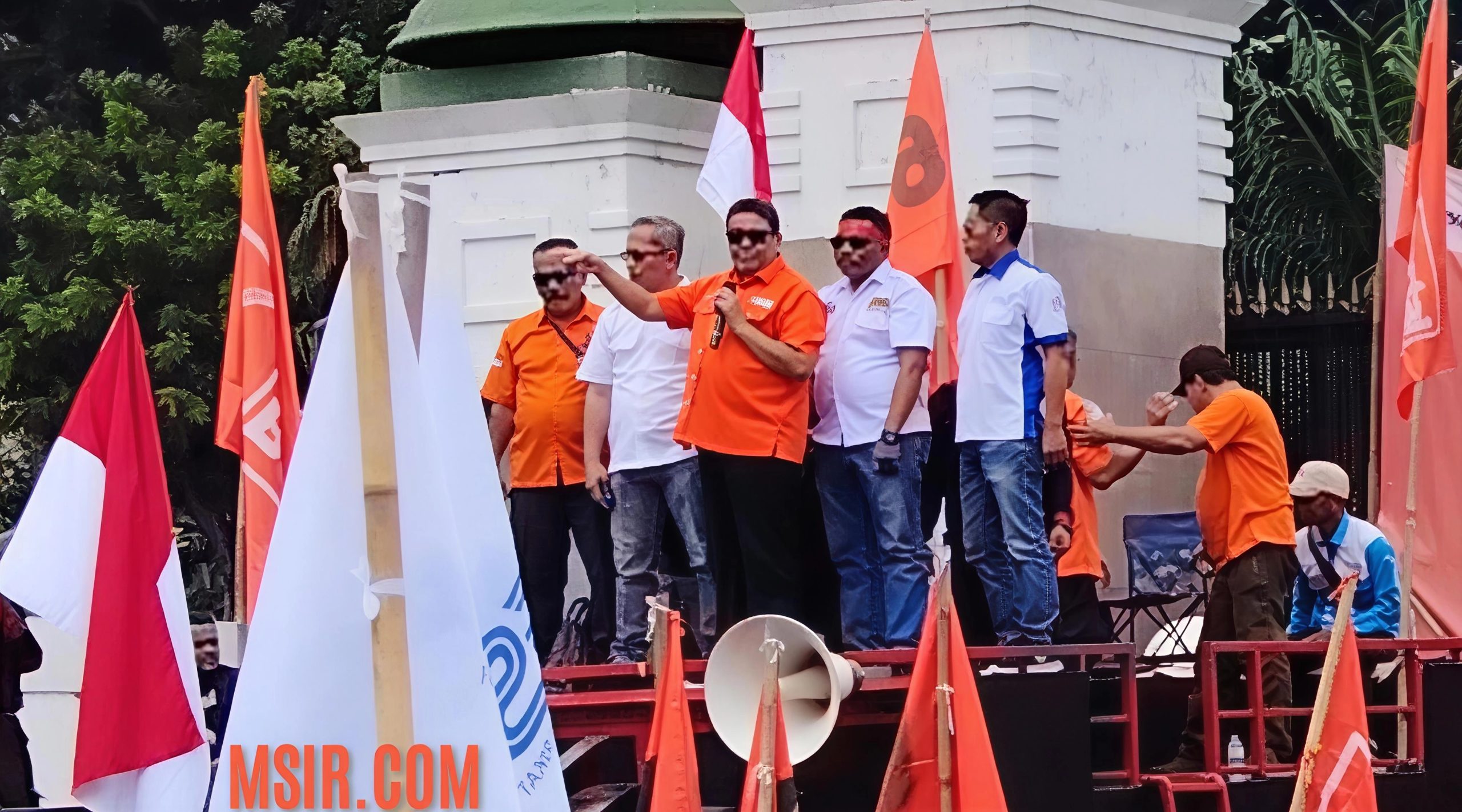 Presiden Partai Buruh Aksi depan DPR/MPR RI. 28/8/2025