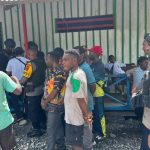 Suasana tragedi di SMP YPK Yakpesmi Dekai. (Photo. Dok Divisi Humas Polri)